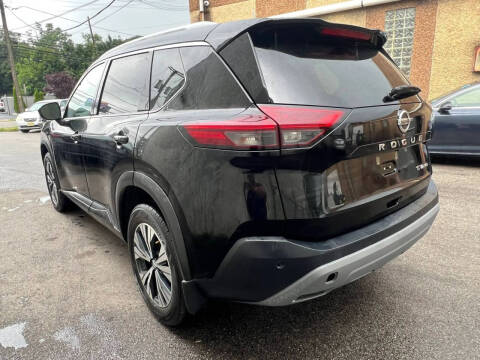2021 Nissan Rogue SV