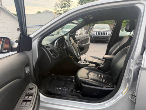 2012 Chrysler 200 Limited