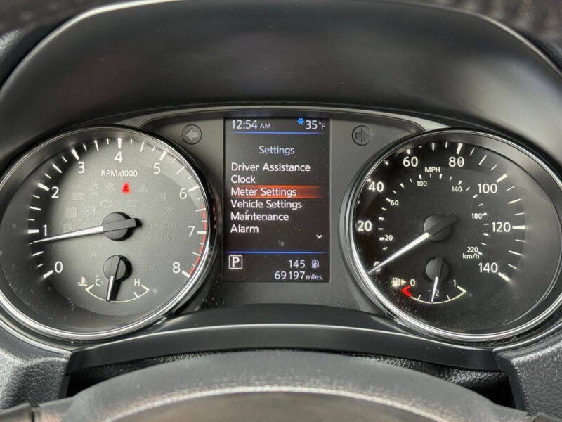 2019 Nissan Rogue SV