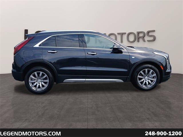 2023 Cadillac XT4 Premium Luxury