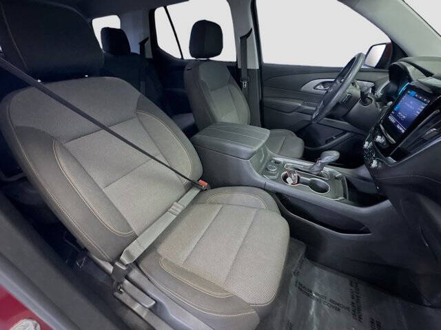 2021 Chevrolet Traverse LT Cloth