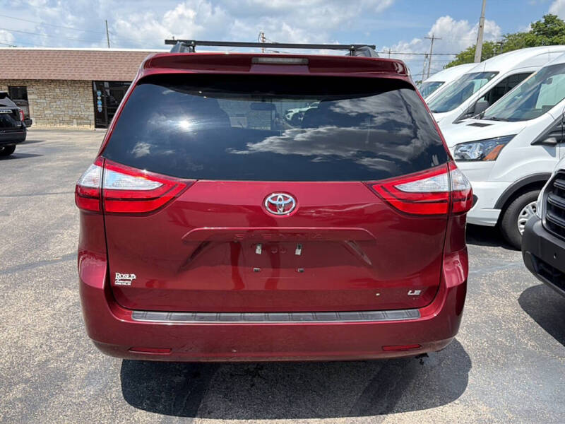2017 Toyota Sienna