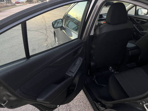 2019 Subaru Impreza 2.0i