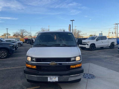 2025 Chevrolet Express 2500