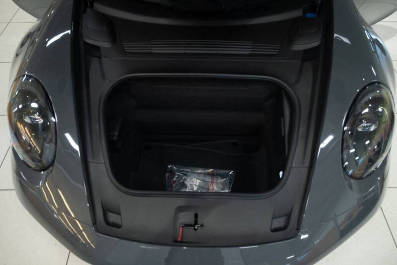 2025 Porsche 911 Carrera GTS