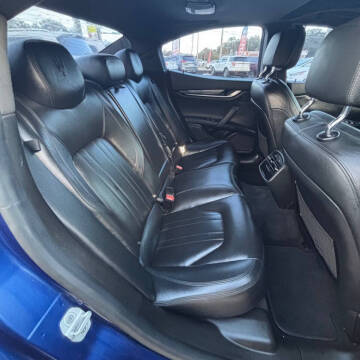 2017 Maserati Ghibli