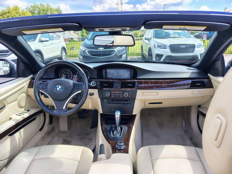 2012 BMW 3 Series 328i