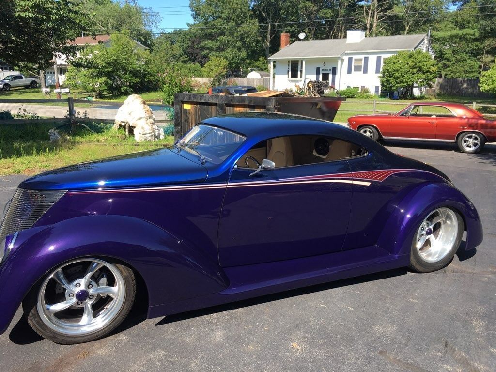 1937 Ford Coupe Hot Rod 4