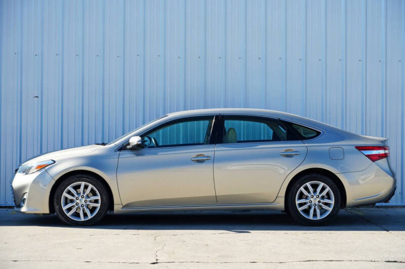2013 Toyota Avalon XLE