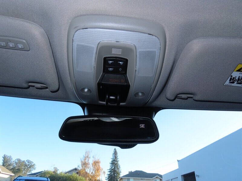 2015 Volvo XC70 3.2 Premier Plus