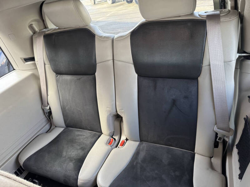 2007 Jeep Commander Overland