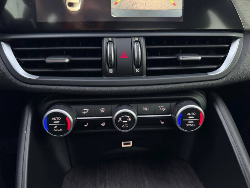 2018 Alfa Romeo Giulia Ti Lusso