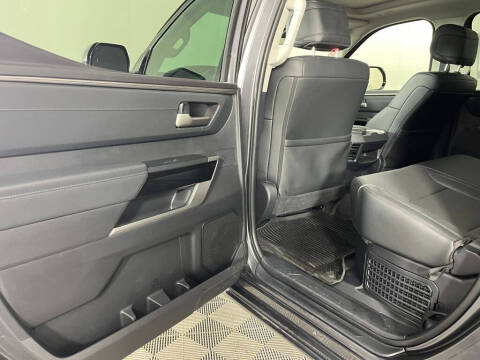 2023 Toyota Tundra Limited HV