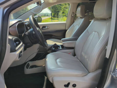 2021 Chrysler Voyager LXi