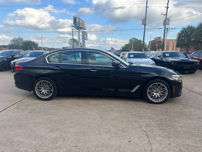 2017 BMW 5 Series 540i xDrive