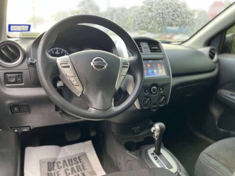 2019 Nissan Versa SV