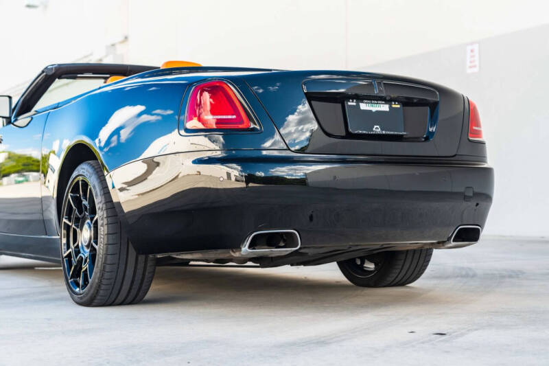 2017 Rolls-Royce Dawn