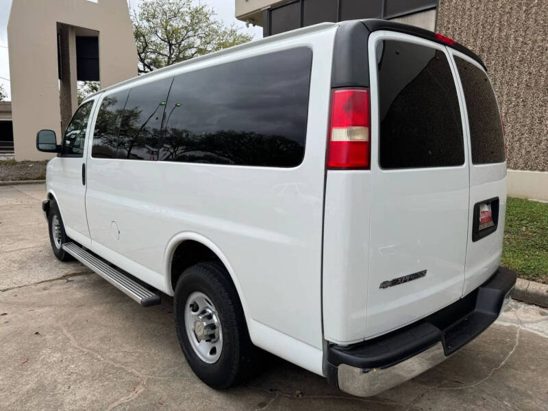 2012 Chevrolet Express LT 2500
