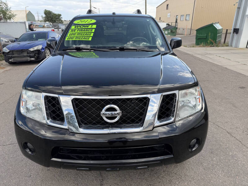 2012 Nissan Pathfinder Silver Edition