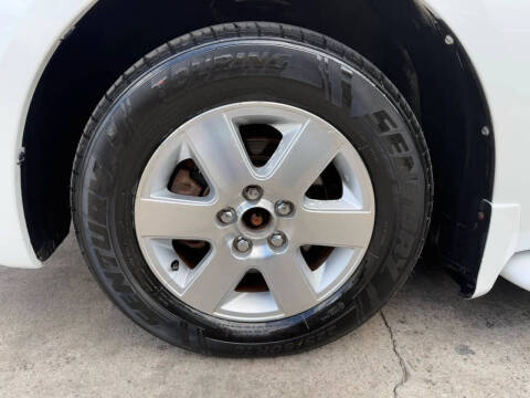 2004 Toyota Sienna XLE Limited 7 Passenger