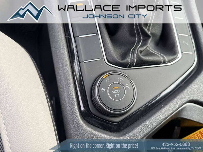 2026 Volkswagen Taos SE 4Motion