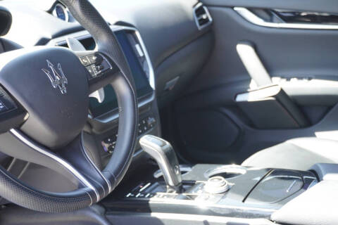 2023 Maserati Ghibli Modena