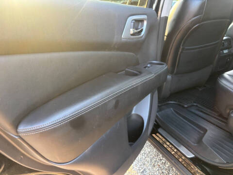 2017 Nissan Pathfinder Platinum