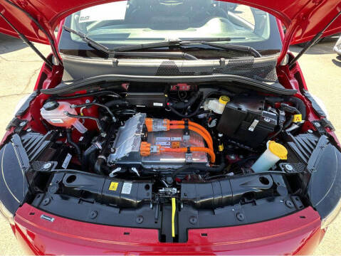 2024 FIAT 500e Inspi(RED)