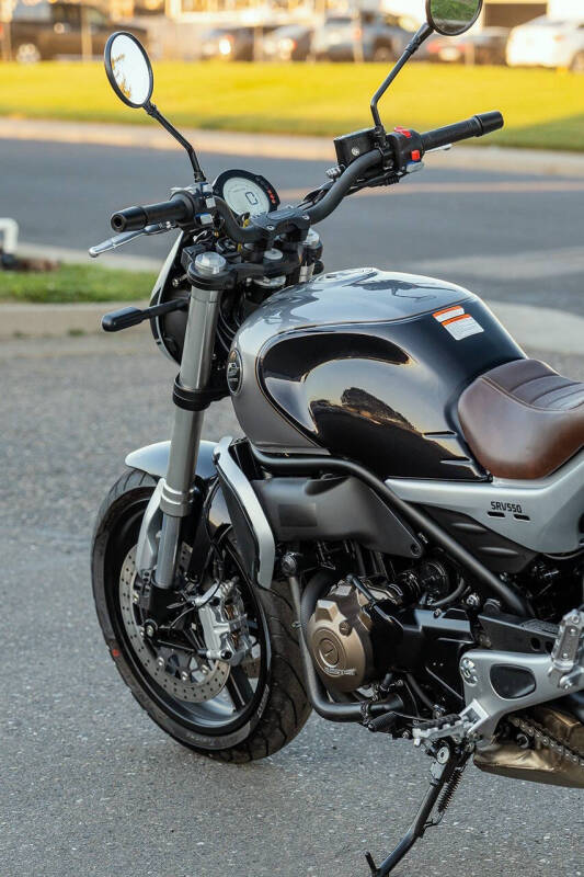 2023 QJMotor SRV550
