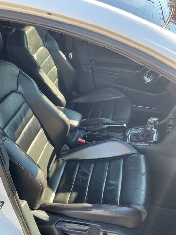 2016 Volkswagen Golf GTI Autobahn