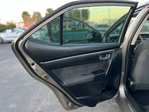 2018 Toyota Corolla LE