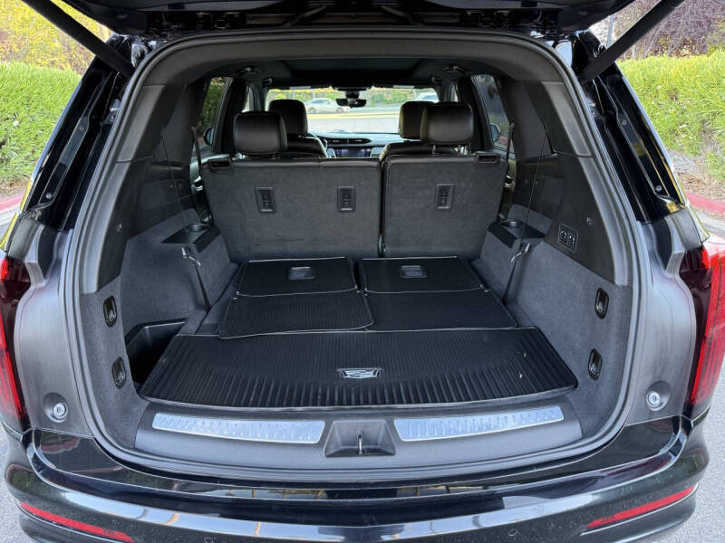 2020 Cadillac XT6 Premium Luxury