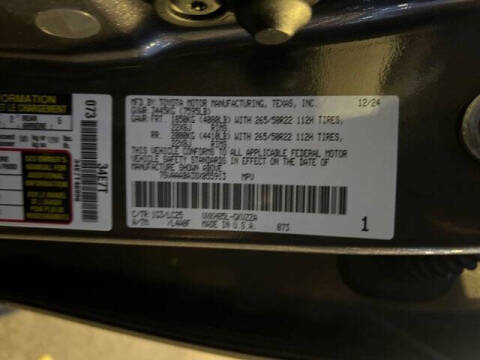 2025 Toyota Sequoia SR5