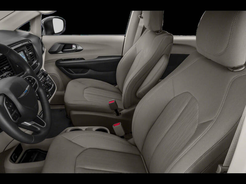 2019 Chrysler Pacifica LX