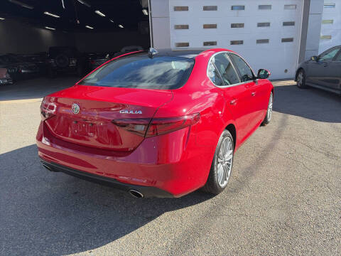 2017 Alfa Romeo Giulia Ti