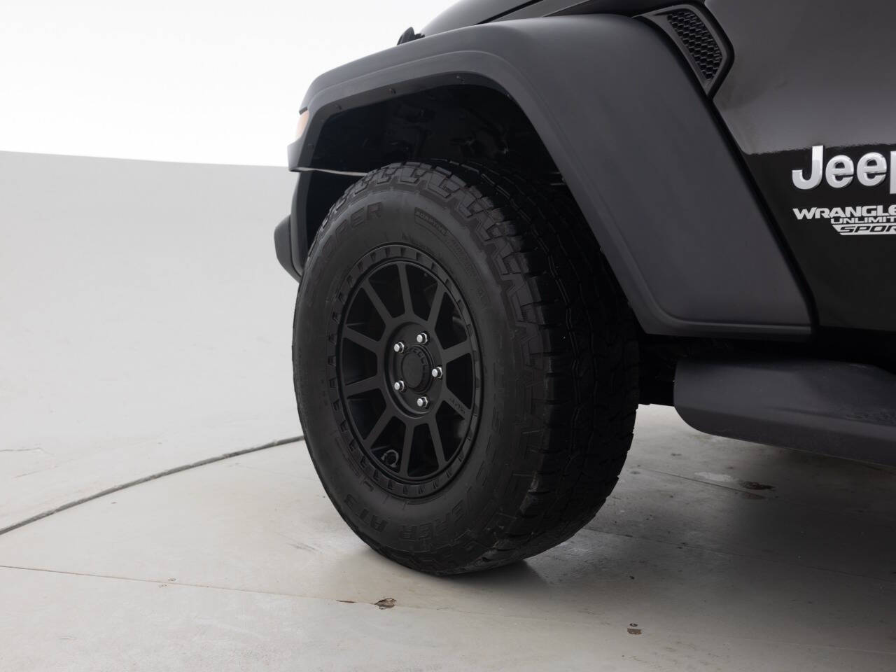 Used Car 2018 Jeep Wrangler Unlimited  Sport S 4x4 4dr Suv (midyear Release) For Sale Under $20,000 In Coal City, Illinois