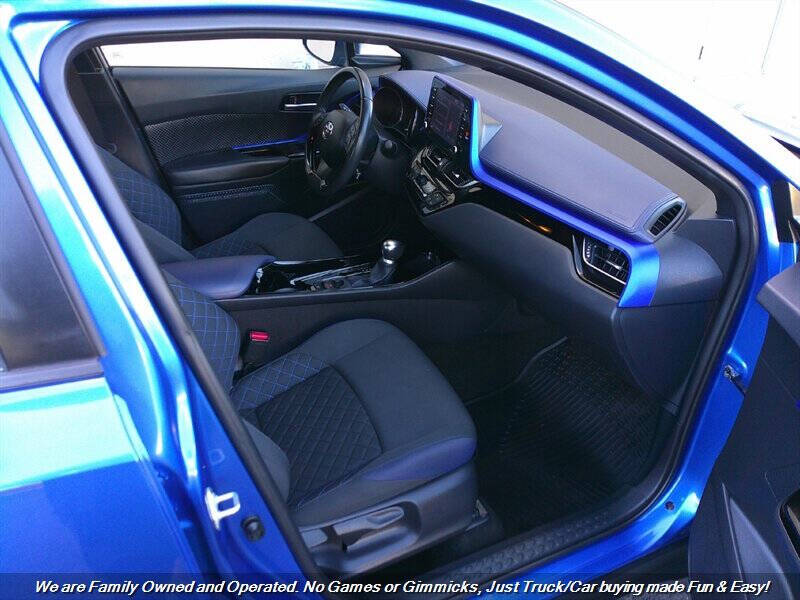 2020 Toyota C-HR XLE