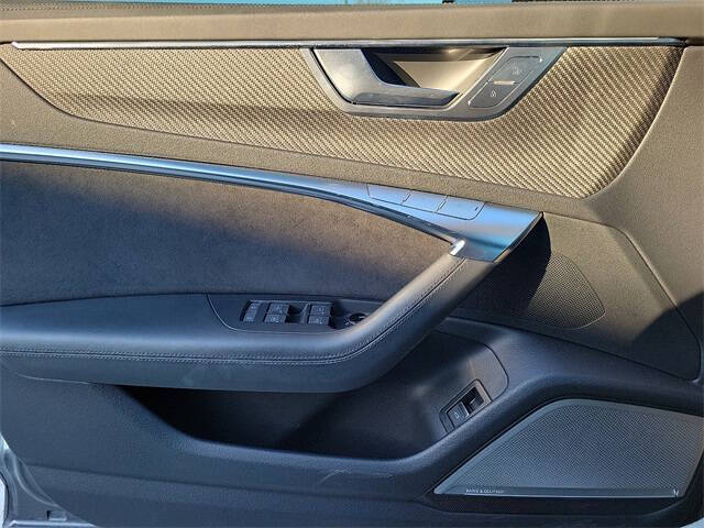 2023 Audi RS 6 Avant 4.0T quattro Avant