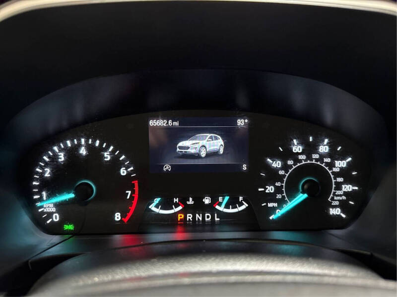 2022 Ford Escape SE
