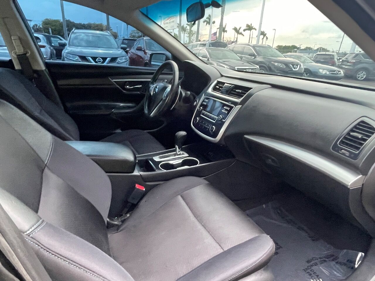2017 Nissan Altima Sedan - $11,900