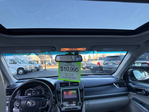 2012 Toyota Camry Hybrid XLE