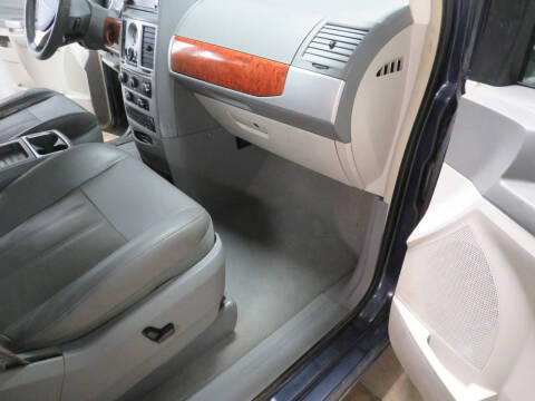 2008 Chrysler Town and Country Touring