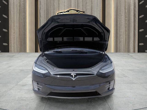 2020 Tesla Model X Long Range