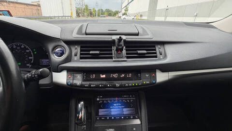 2012 Lexus CT 200h