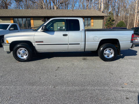 2002 Dodge Ram Pickup 2500 for sale at Orange Bear Motors in Landrum SC