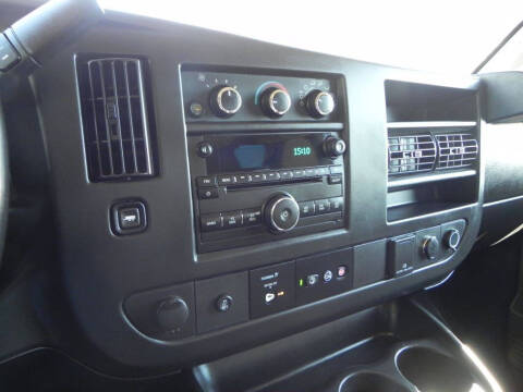 2017 Chevrolet Express LT 3500