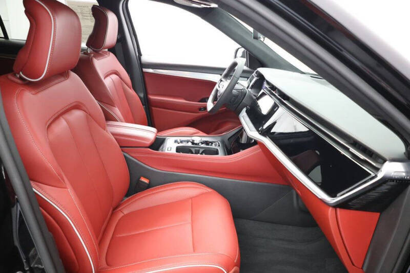 2024 Jeep Wagoneer S Launch Edition