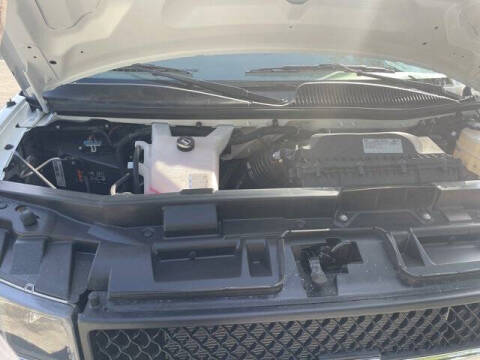 2025 Chevrolet Express 2500