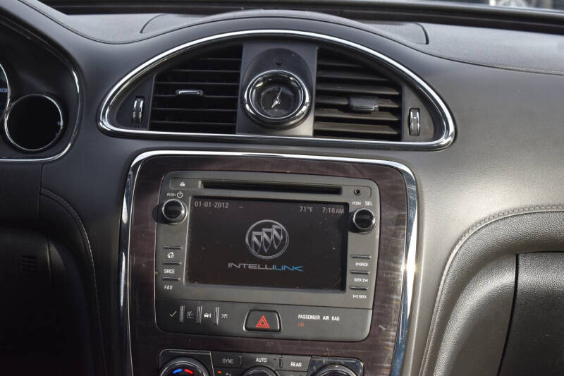 2017 Buick Enclave Leather