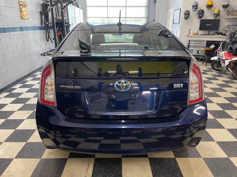 2015 Toyota Prius Three